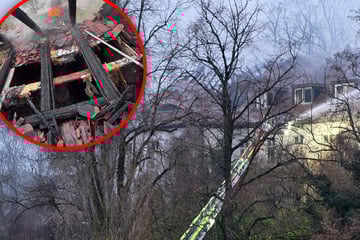 Leer stehende Schule steht in Flammen: Feuerwehr stundenlang im Einsatz