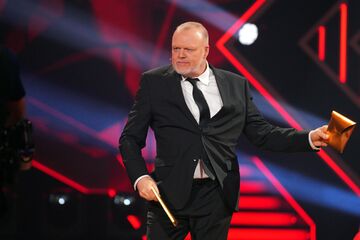 Let's Dance: Überraschung bei "Let's Dance": Plötzlich steht Stefan Raab auf dem Tanzparkett