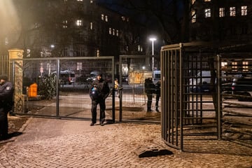 Berlin: Nächtlicher Ärger im Görlitzer Park: Fahrradschlösser blockieren Tore