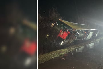 Unfall A2: Lkw rutscht von der A2: Fahrer wird im Inneren eingeklemmt