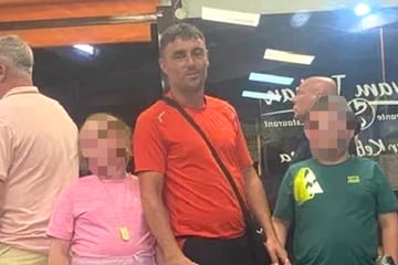 Familienvater will seine zwei Kinder aus dem Meer retten, dann kommt es zum tragischen Unglück