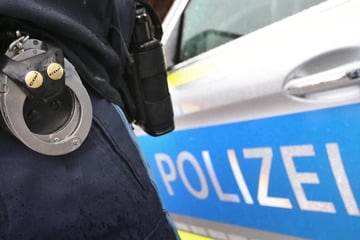 Chemnitz: Nach Einbruch in Kirche: Diebin will Beute im Internet verkaufen