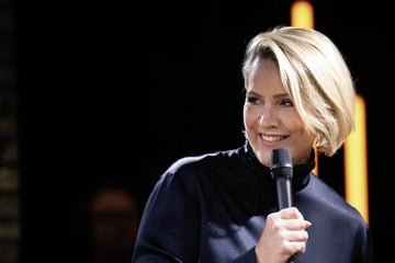 "Trinkst du da gerade Urin?": Judith Rakers sorgt bei Podcast-Kollegin für Schock