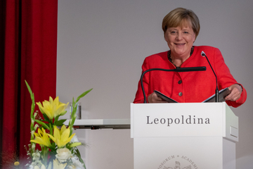 Ex-Kanzlerin Merkel besucht Leopoldina in Halle: "Habe Rat und Wissen sehr geschätzt"