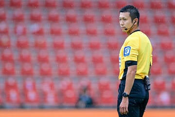 Wieso zwei japanische Schiedsrichter jetzt 3. Liga pfeifen