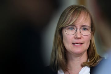 Eva von Angern soll die Linke bei der Landtagswahl 2026 anführen