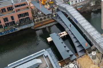 Leipzig: Schon wieder ein Rückschlag: Bauarbeiten an Karlbrücke verzögern sich um mehrere Monate