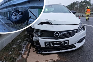 Unfall A13: Schwerer Unfall auf der A13: Opel kracht gegen Mittel- und Leitplanke und verliert ein Rad