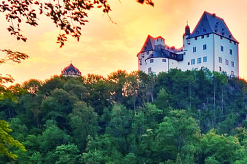Zwischen Rüstungen und Kameras: Warum dieses ostdeutsche Schloss für zahlreiche Filme zur Kulisse wurde