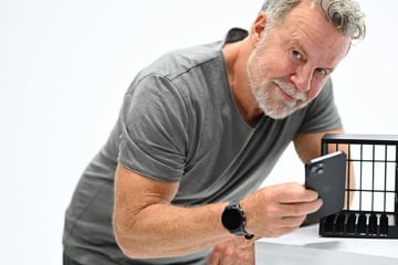 Handy-Entzug für Jenke von Wilmsdorff: TV-Experiment zeigt, wie süchtig wir alle sind