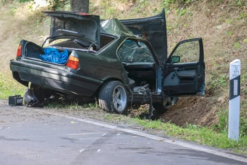Drama nach Oldtimer-Treffen: 21-Jähriger stirbt, sein Bruder (14) schwebt in Lebensgefahr