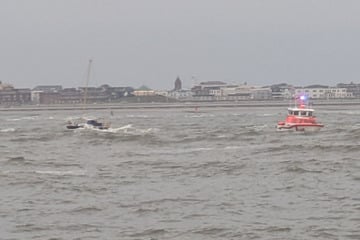 Segler in Lebensgefahr! Boot droht auseinanderzubrechen