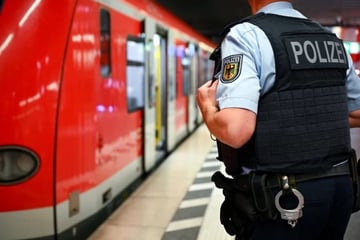 Dresden: Bundespolizei greift durch: Gesuchter Straftäter gefasst, weiterer Mann flüchtig