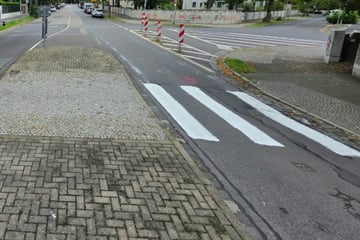 Dresden: Fake-Zebrastreifen in der Neustadt: Aktivisten legen erneut Hand an