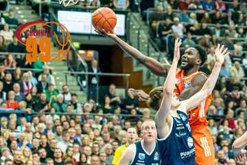 Vor über 6600 Fans in Leipzig: Derbysieg geht an die Niners Chemnitz!