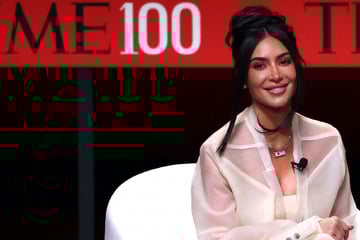Kim Kardashian drops SKIMS' first-ever face wrap!