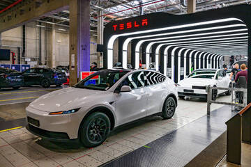 Die ersten 1000 sind da: Tesla stellt neue Mitarbeiter ein