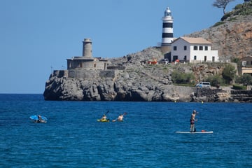 Tragödie vor Küste von Mallorca: Vater und Sohn stürzen mit Flieger in den Tod