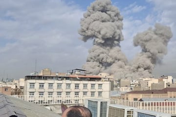 Nahost-Konflikt: "Präventivschlag" von Israel und USA - Iran beginnt Gegenangriff