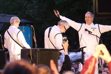 Ungewöhnlicher Dresscode: Kraftklub sucht Komparsen für neues Musikvideo