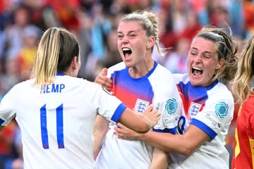 Frauen-EM im Liveticker: Titel verteidigt! England gewinnt Elfer-Krimi und ist Europameister