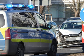 VW kracht in Skoda: Stau im Leipziger Nordosten