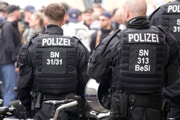 Chemnitz: CFC gegen LOK: Polizei bei Regionalliga-Duell mit Großaufgebot im Einsatz