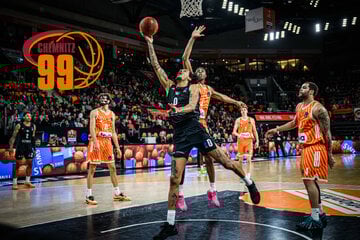 Niners Chemnitz verlieren deutsches Duell im Eurocup