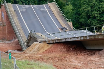 Nach Sprengung von wichtiger B45-Brücke: Jetzt tut sich endlich etwas