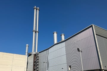 Berlin: Fernwärme-Störung in Berlin bei Fröstel-Wetter: Heizung und Warmwasser bei Tausenden ausgefallen