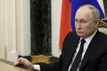 Putin refuses to blame ISIS for Moscow shooting and insinuates Ukrainian link