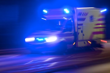 Schwerer Unfall in Thüringen: Radfahrerin stürzt fünf Meter in die Tiefe