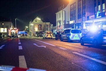 Köln: Mann in Köln auf offener Straße niedergeschossen - Täter flüchtig