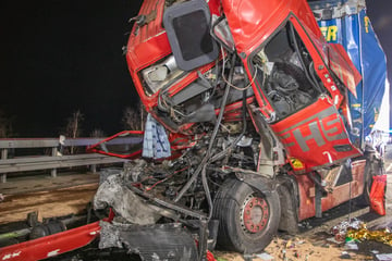 Unfall A66: Tödlicher Lkw-Unfall im Bauernprotest-Stau: A66 weiter gesperrt