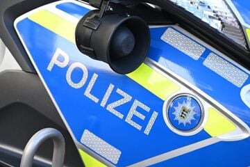 Schüsse vor Bar in Karlsruhe: Drei Maskierte auf der Flucht
