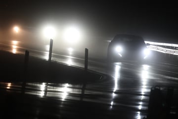 Unfall A96: Ramm-Attacke auf Autobahn! Kripo ermittelt gegen Frau wegen versuchten Totschlags