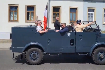 Dresden: Mit Reichsflagge und Militärwagen: Neonazis rollen am Männertag durch Dresden