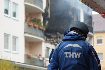 Explosion in Regensburg: Sorge um Vermisste, Retter müssen vor Suche Problem lösen