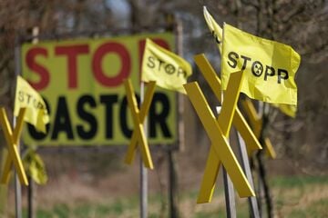 Castor-Transport in NRW gestartet: Großeinsatz für die Polizei