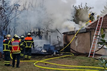 Hamburg: Explosion in Hamburg? Mann bei Feuer neben Wohnhaus schwer verletzt