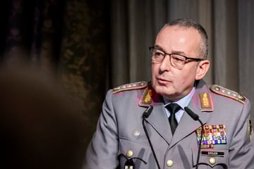 In offenem Brief: Bundeswehr-Generalinspekteur warnt vor Krieg mit Russland