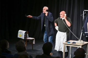 Vorhang auf gegen Abzocke: Wie ein Theaterstück Senioren vor Betrug schützt