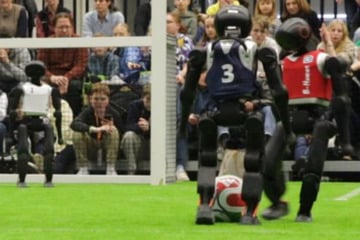 Leipzig: Sächsische Robo-Fußballer verpassen historischen Sieg