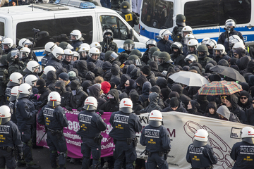 Aktionen gegen AfD-Parteitag: Bundesgericht stärkt Polizei im Umgang mit gewalttätigen Versammlungen