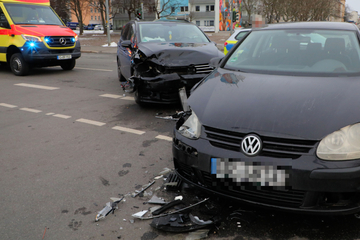 Abbiege-Crash in Chemnitzer City: Kreuzung kurzzeitig dicht