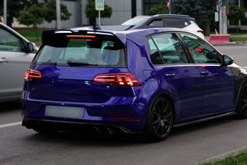 Irre Slalom-Fahrt durch Offenbach: Junger Raser innerorts mit über 100 km/h erwischt