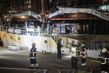 Hamburg: Mehr als hundert Jahre alt: Feuer auf Traditionssegler im Hamburger Hafen