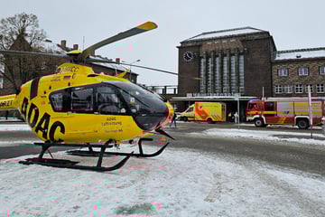 Unfall am Zwickauer Hauptbahnhof: Bahn-Mitarbeiter von Zug erfasst