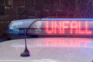 Tödlicher Unfall in München: Rollerfahrerin von Lkw erfasst