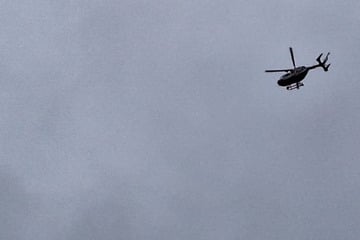 Polizei-Hubschrauber im Wartburgkreis im Einsatz: Was ist da los?